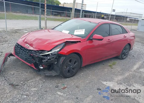 2021 Hyundai Elantra Sel z USA, uszkodzony, nr VIN 5NPLS4AG7MH005229